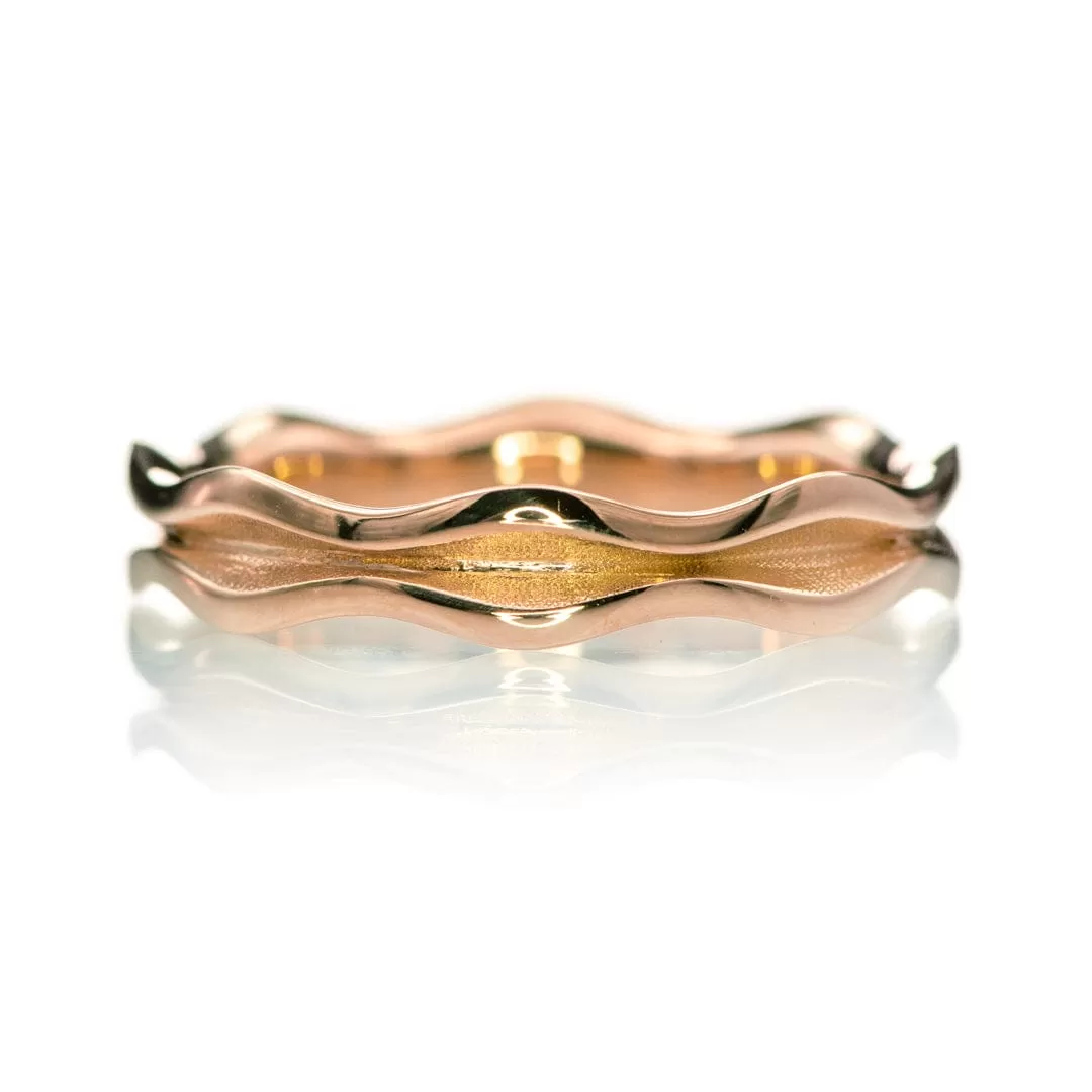 Wave Narrow Wedding Ring in Yellow or Rose Gold