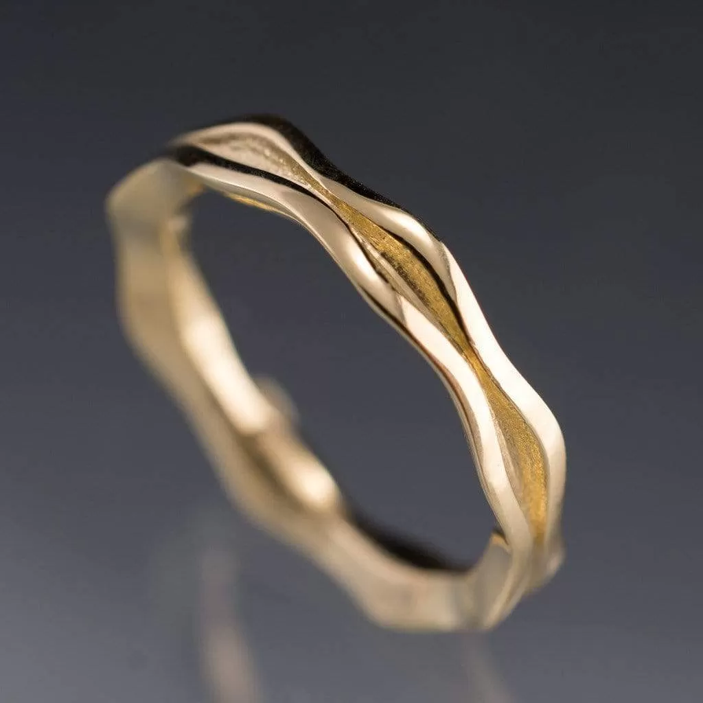 Wave Narrow Wedding Ring in Yellow or Rose Gold